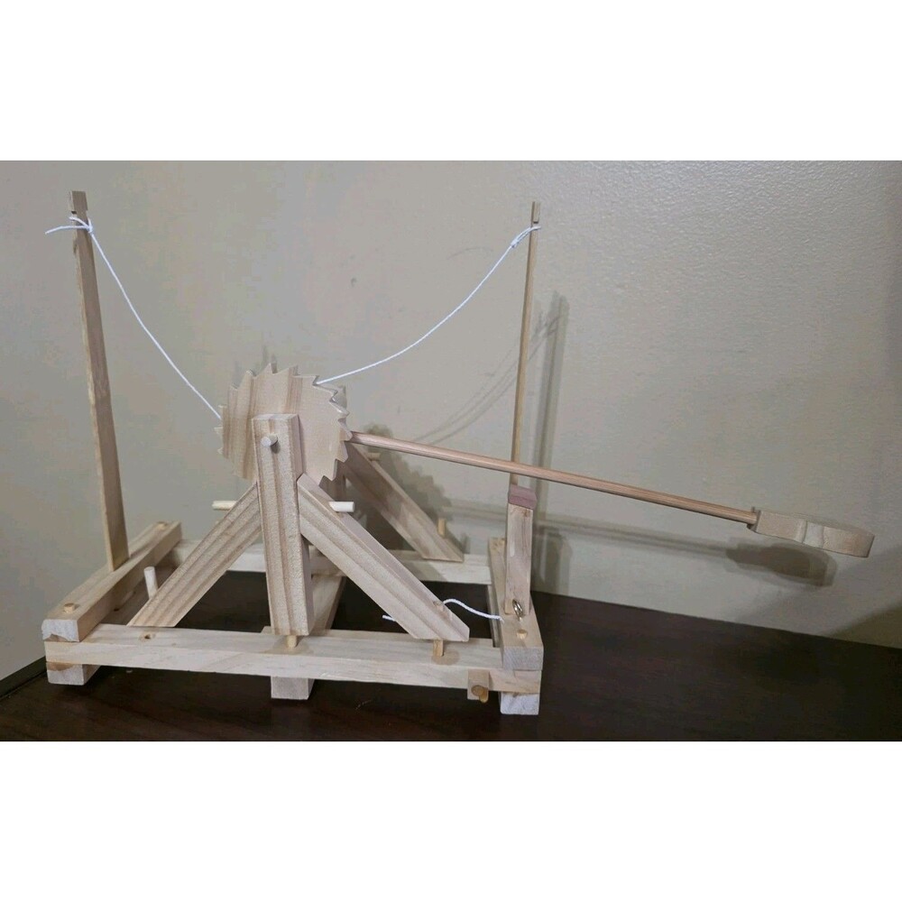 Leonardo Da Vinci Catapult Wood Model Kit Fully Assembled Wooden Fun Educate Toy